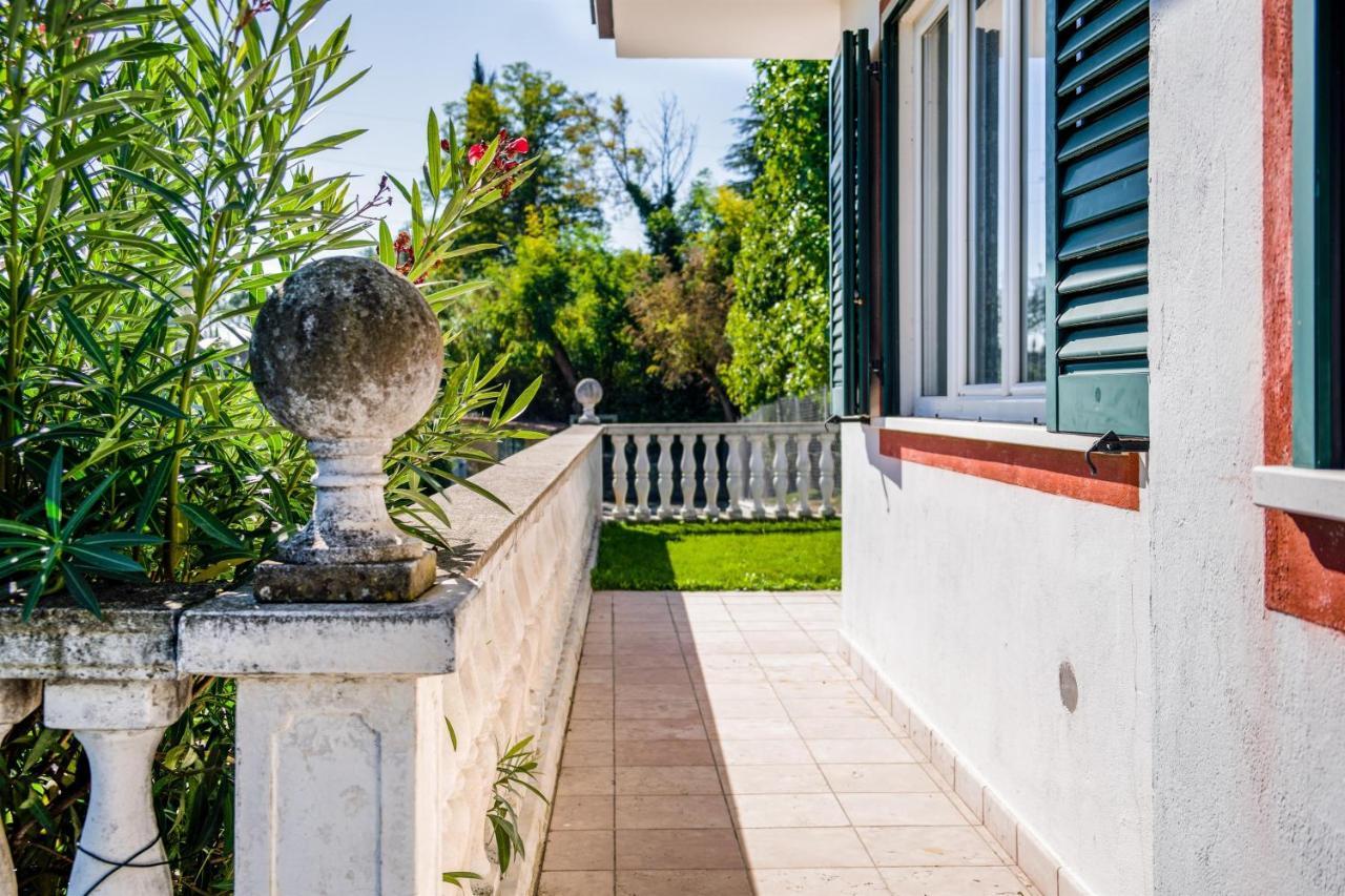 Carini With 3000 Mq Garden & Heated Pool Holiday home *